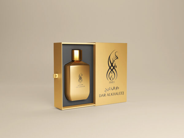 عطر 7 - أناقة العراقة في قارورة